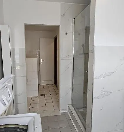 Lolitas 1-4 Apartment *